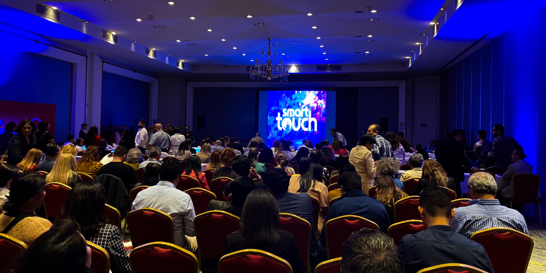 Brain Hackers rompe los paradigmas del Marketing con Experiencias Inmersivas y nuestra Holosmart Mini